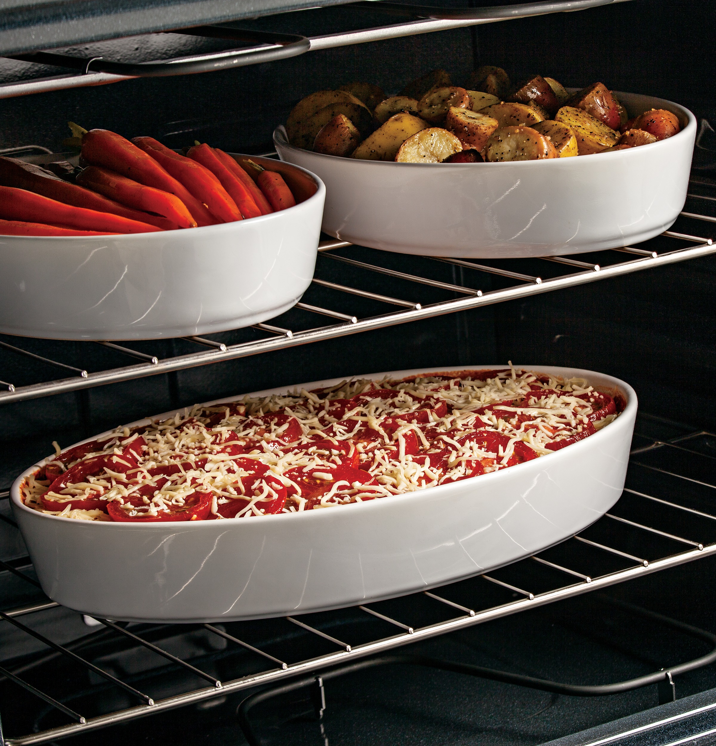 30" Free-Standing Electric Range RBS330DRWW