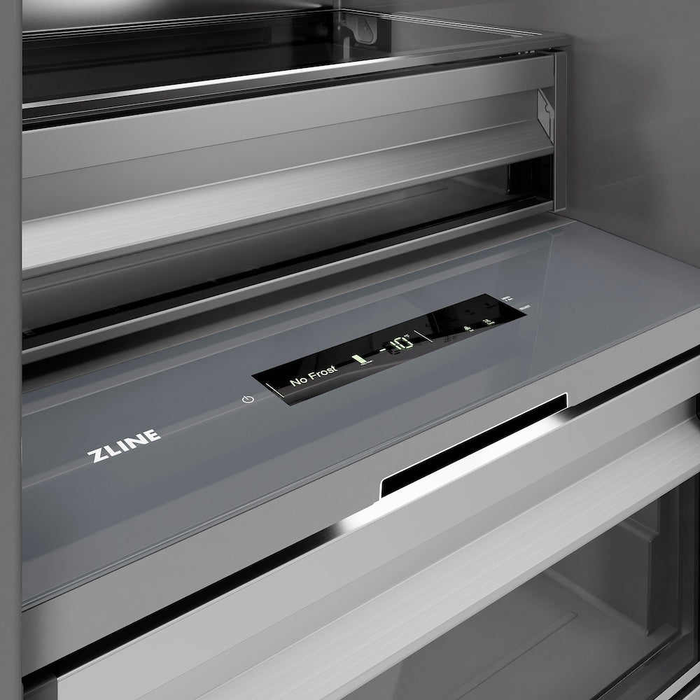 Autograph Edition 18 in. 8.6 cu. ft. Right Hinge Column Freezer RCFVRZSN18G