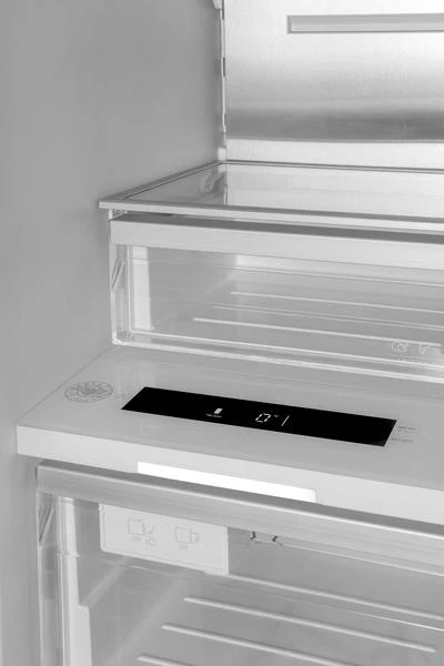 18" Built-in Freezer Column with Ice Maker REF18FCBIPRV