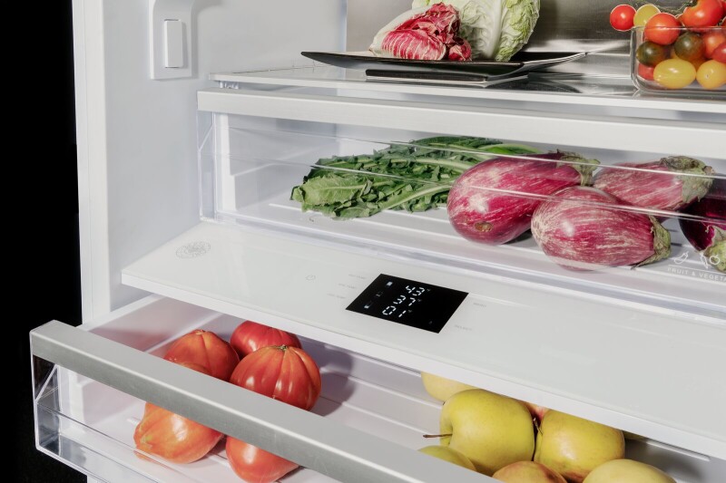 30" Built-in Bottom Mount Refrigerator with Ice Maker view 6