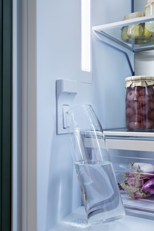 30" Built-in Bottom Mount Refrigerator with Ice Maker view 11