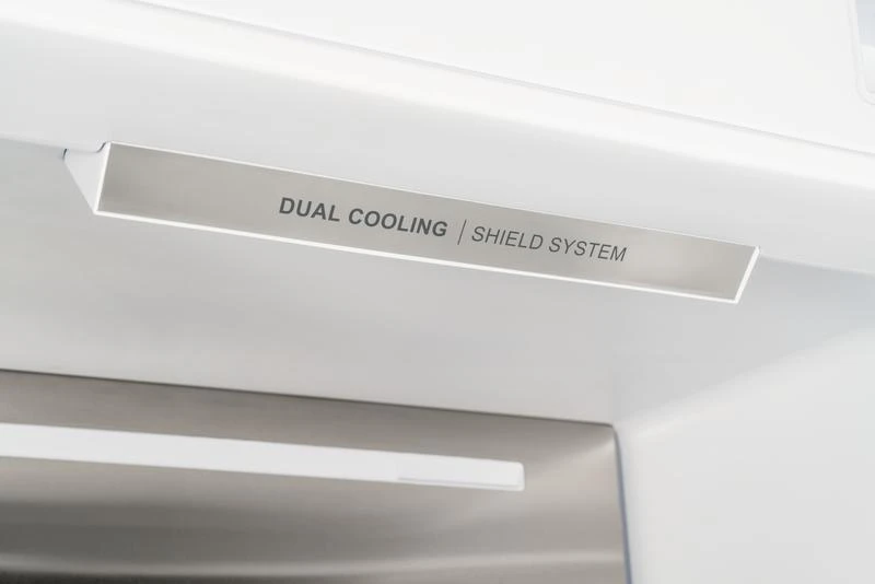 30" Bottom Mount Built-in Refrigerator with Ice Maker and Internal Water Dispenser REF30BMBZPNV