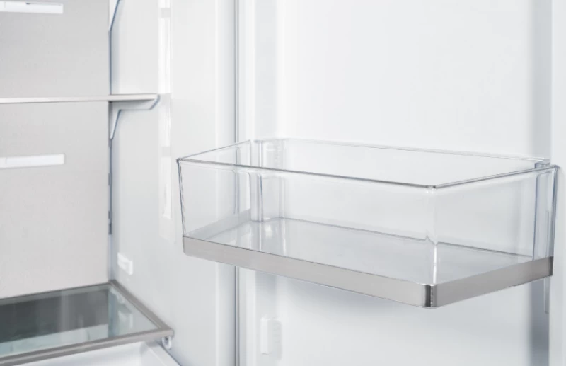 36 inch built-in French Door Refrigerator with ice maker and internal water dispenser REF36FDBZPNV