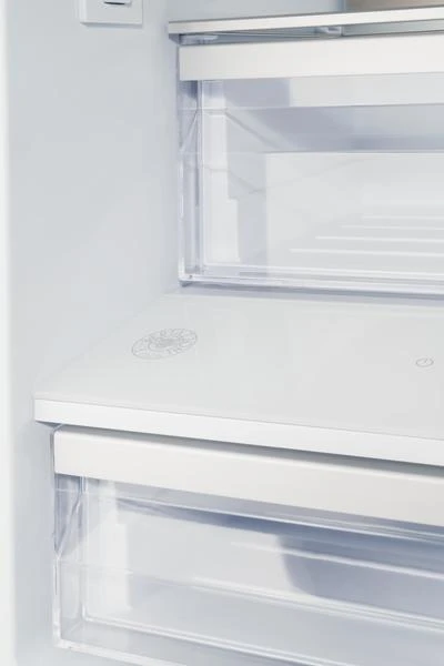 36" Built-in French Door Refrigerator with Ice Maker and Internal Water Dispenser REF36FDBZPNV24
