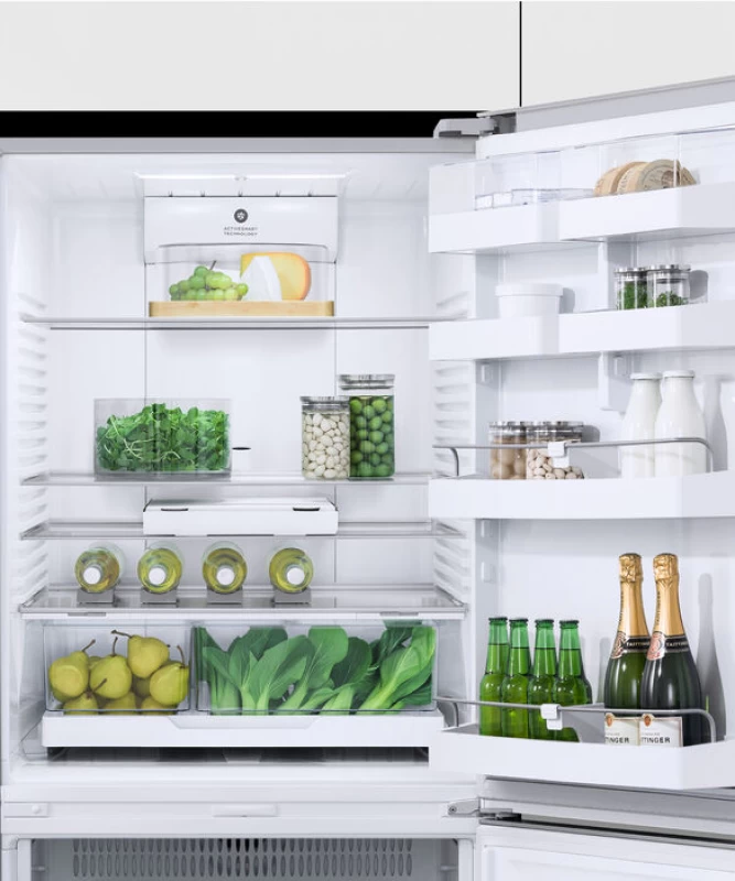 Freestanding Refrigerator Freezer, 32", 17.5 cu ft, Ice & Water RF170BRPUX6N