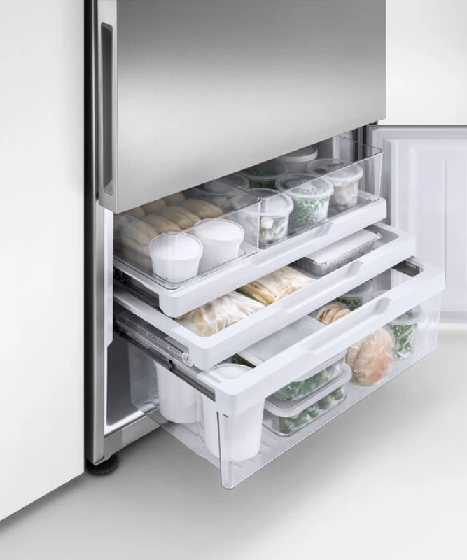 Freestanding Refrigerator Freezer, 32", 17.5 cu ft view 3