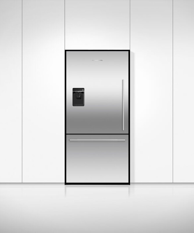 Freestanding Refrigerator Freezer, 32", 17.1 cu ft, Ice & Water RF170WDLUX5N