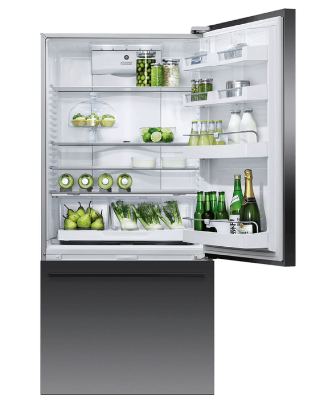 Freestanding Refrigerator Freezer, 32", 17.1 cu ft, Ice & Water RF170WDRUB5