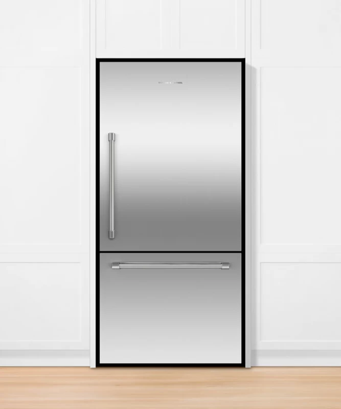 Freestanding Refrigerator Freezer, 32", 17.1 cu ft, Ice RF170WRKJX6