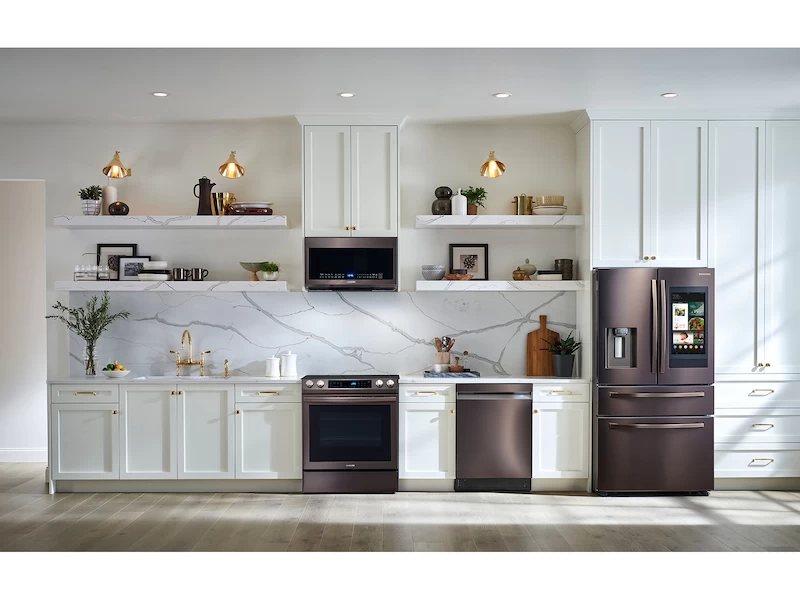 22 cu. ft. 4-Door French Door, Counter Depth Refrigerator with 21.5” Touch Screen Family Hub RF22R7551DTAA