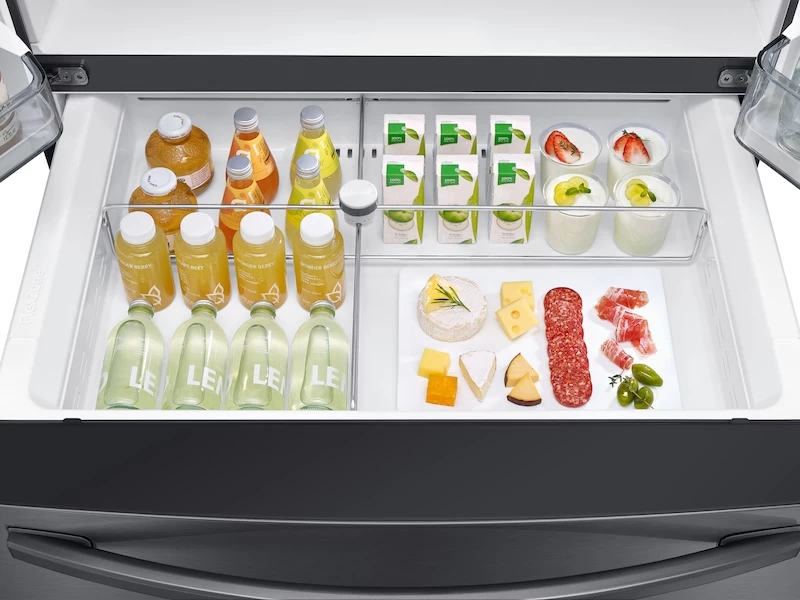22 cu. ft. 4-Door French Door, Counter Depth Refrigerator with 21.5” Touch Screen Family Hub RF22R7551SGAA