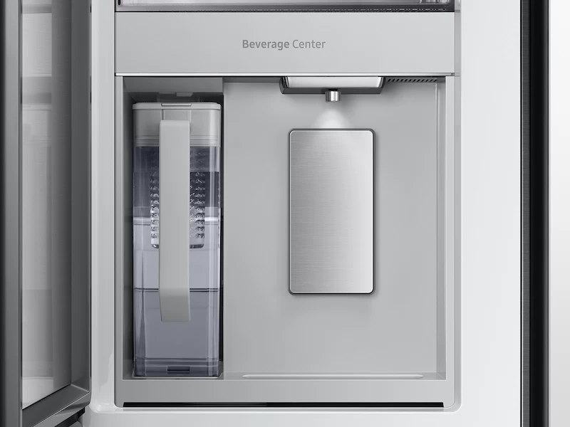 Bespoke 4-Door French Door Refrigerator (23 cu. ft.) with Beverage Center RF23BB860012AA