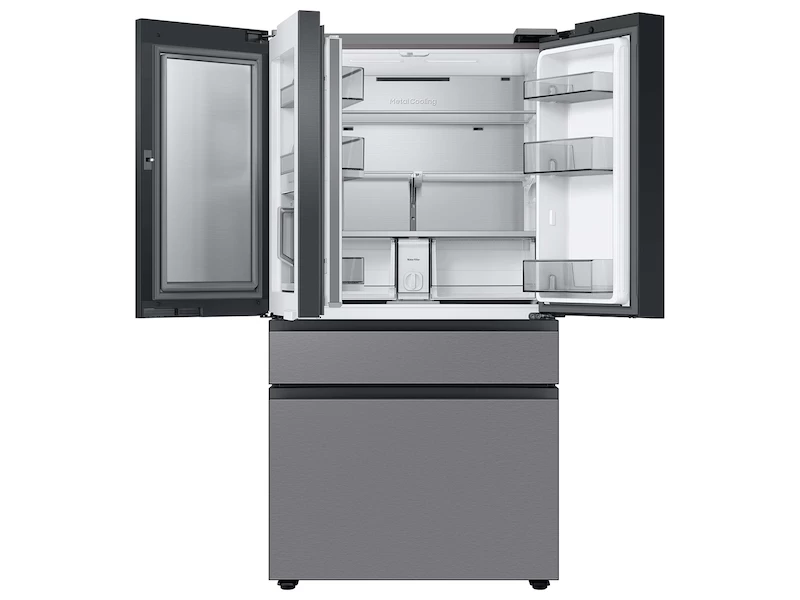 Bespoke 4-Door French Door Refrigerator (23 cu. ft.) with Beverage Center RF23BB8600QLAA