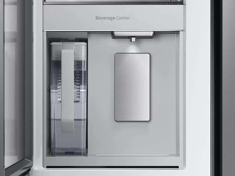 Bespoke 4-Door French Door Refrigerator (23 cu. ft.) with Beverage Center RF23BB8600QLAA