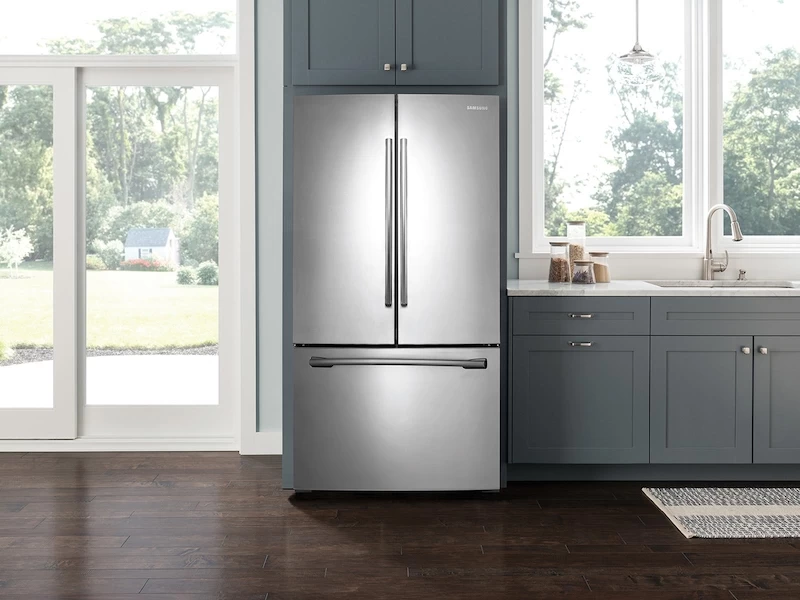 26 cu. ft. French Door Refrigerator with Filtered Ice Maker in Stainless Steel RF260BEAESRAA