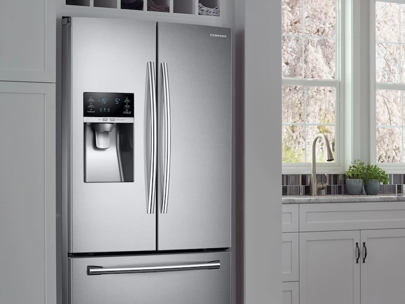 26 cu. ft. 3-Door French Door Refrigerator with CoolSelect Pantry RF26J7500SRAA