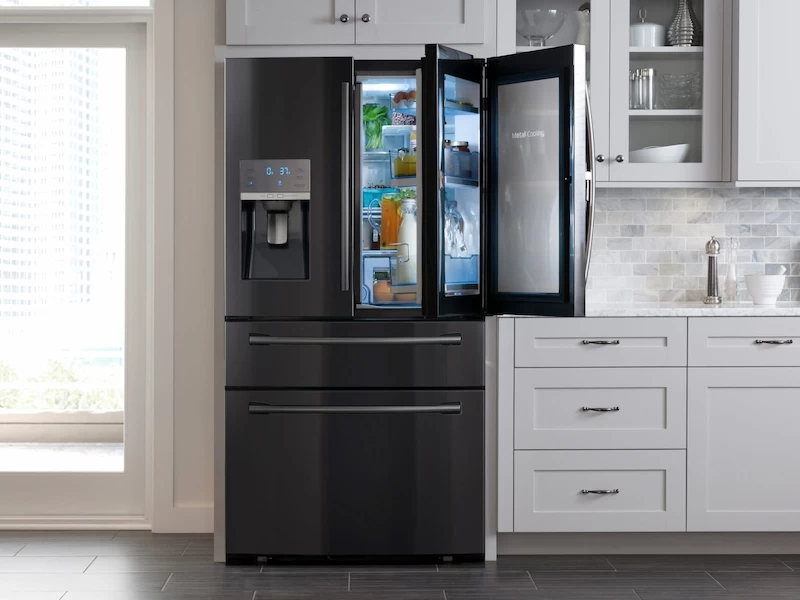 28 cu. ft.Food Showcase 4-Door French Door Refrigerator RF28JBEDBSGAA