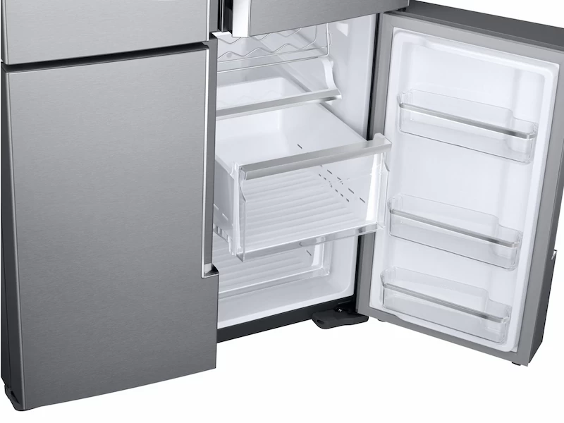 28 cu. ft. Food Showcase 4-Door Flex Refrigerator with FlexZone™ RF28K9380SRAA
