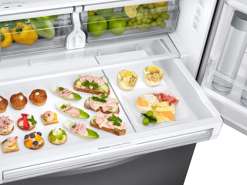 28 cu. ft. 3-Door French Door, Full Depth Refrigerator with CoolSelect Pantry™ in Stainless Steel RF28R6201SRAA