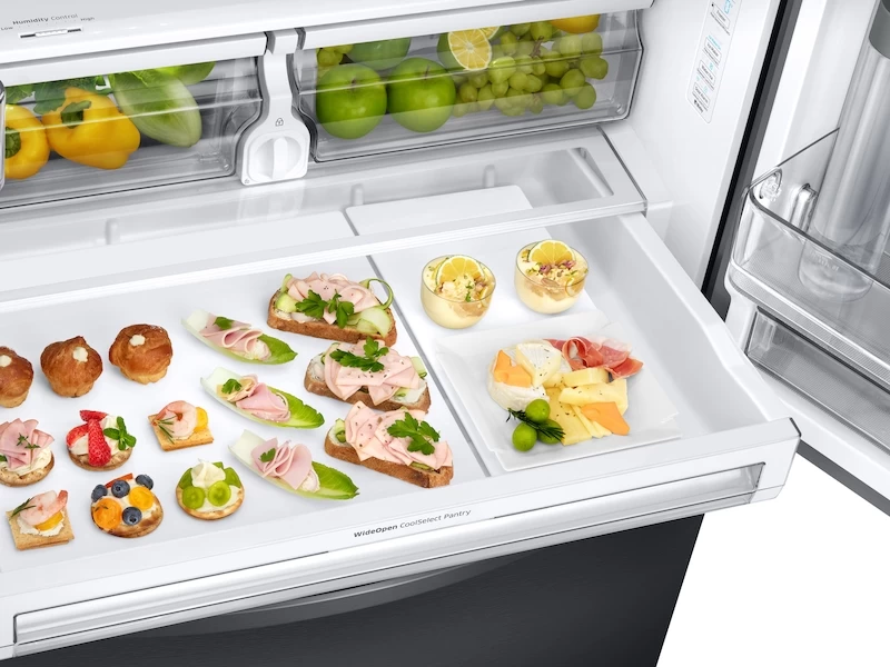 28 cu. ft. 3-Door French Door, Full Depth Refrigerator with Food Showcase RF28R6301SGAA