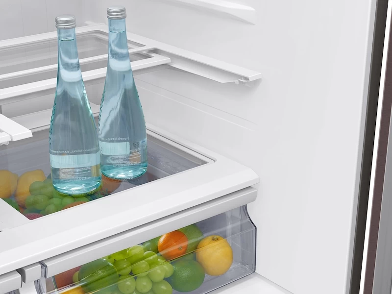 28 cu. ft. 4-Door French Door Refrigerator with 21.5” Touch Screen Family Hub RF28R7551DTAA
