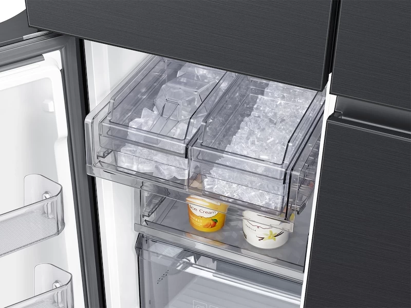 Bespoke 4-Door Flex Refrigerator (29 cu. ft.) RF29A9675MTAA