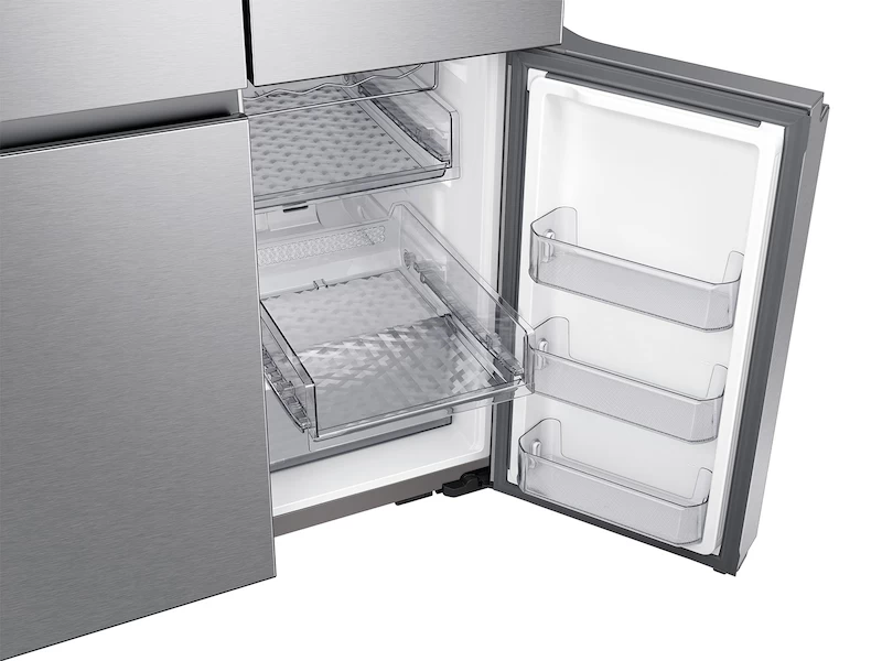 29 cu. ft. Smart 4-Door Flex™ Refrigerator with Family Hub™ and Beverage Center in Stainless Steel RF29A9771SRAA