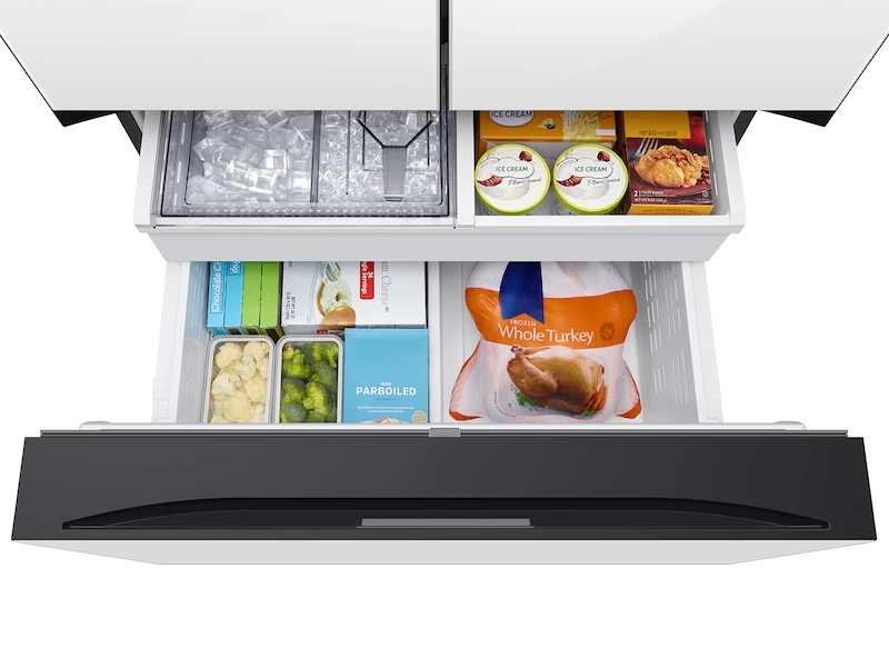 Bespoke 3-Door French Door Refrigerator (30 cu. ft.) with AutoFill Water Pitcher RF30BB620012AA
