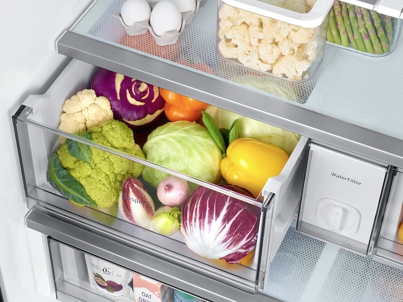 Bespoke 3-Door French Door Refrigerator (30 cu. ft.) with AutoFill Water Pitcher RF30BB620012AA