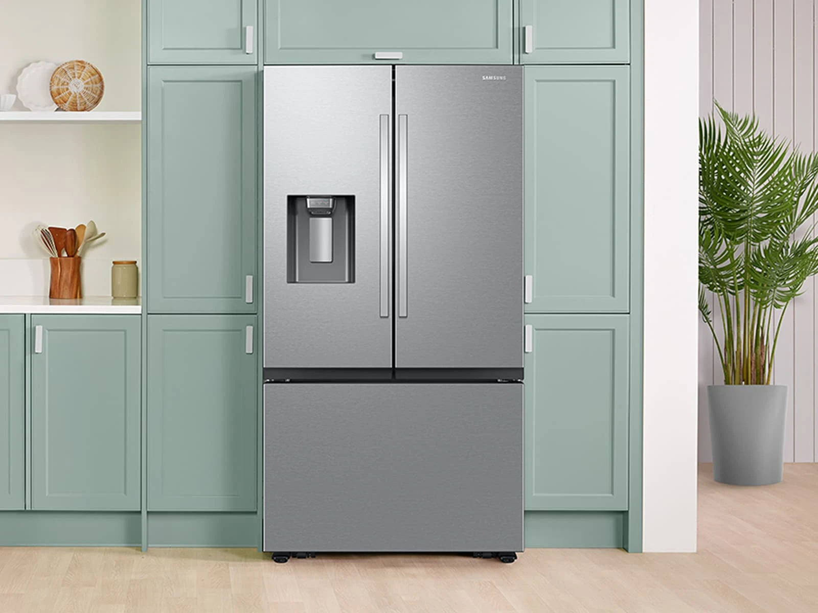 Bespoke AI 3-Door French Door Mega Capacity | External Water & Ice Dispenser 31 cu. ft. RF32CG5B30SRAA
