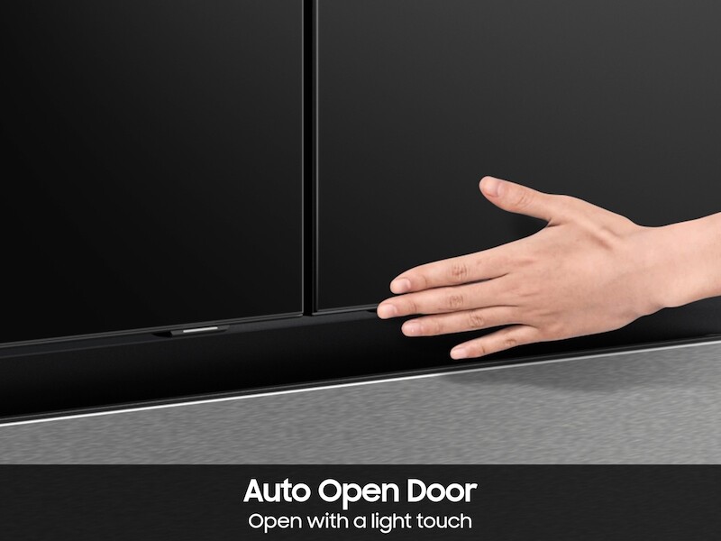 Bespoke 29 cu. ft. 4-Door French Door Refrigerator with AI Home & AI Vision Inside in Charcoal Glass and Stainless Steel view 7