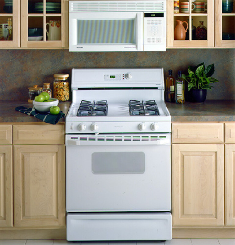 30" Free-Standing Gas Range RGB745WEAWW