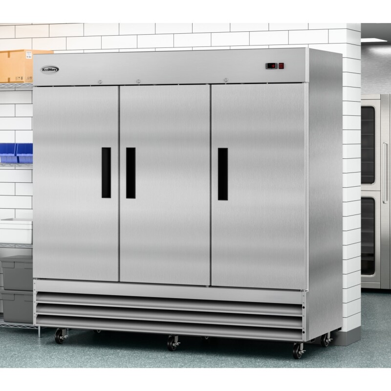 82 in. Three-Door Reach-In Freezer 72 cu ft RIF3DSS