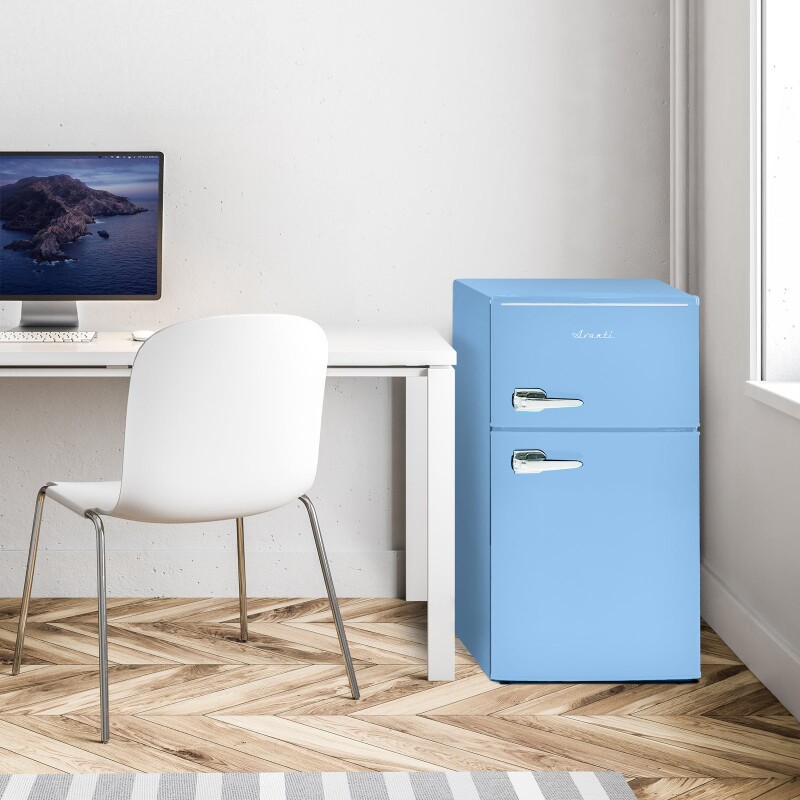 Avanti 3.0 Cu. Ft. Retro Compact Refrigerator view 6