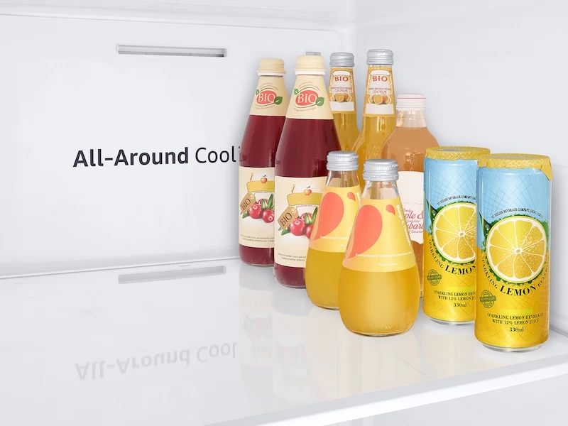 27.3 cu. ft. Smart Side-by-Side Refrigerator with Family Hub RS28A5F61SGAA