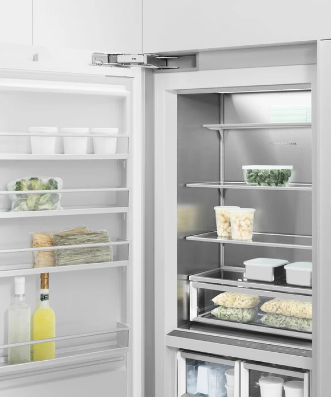 30" Series 9 Integrated Column Freezer, Ice RS3084FLJK1