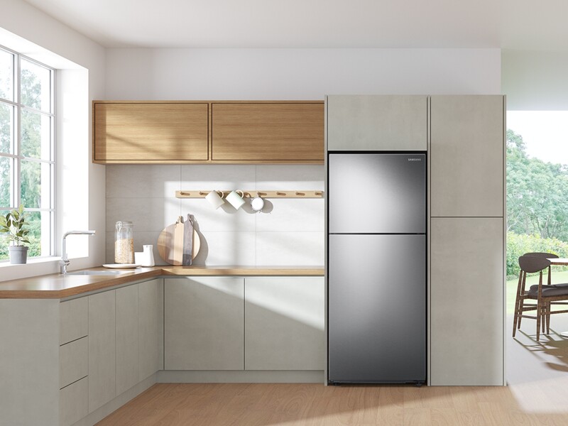 15.6 cu. ft. Top Freezer Refrigerator with All-Around Cooling in Stainless Steel RT16A6195SRAA