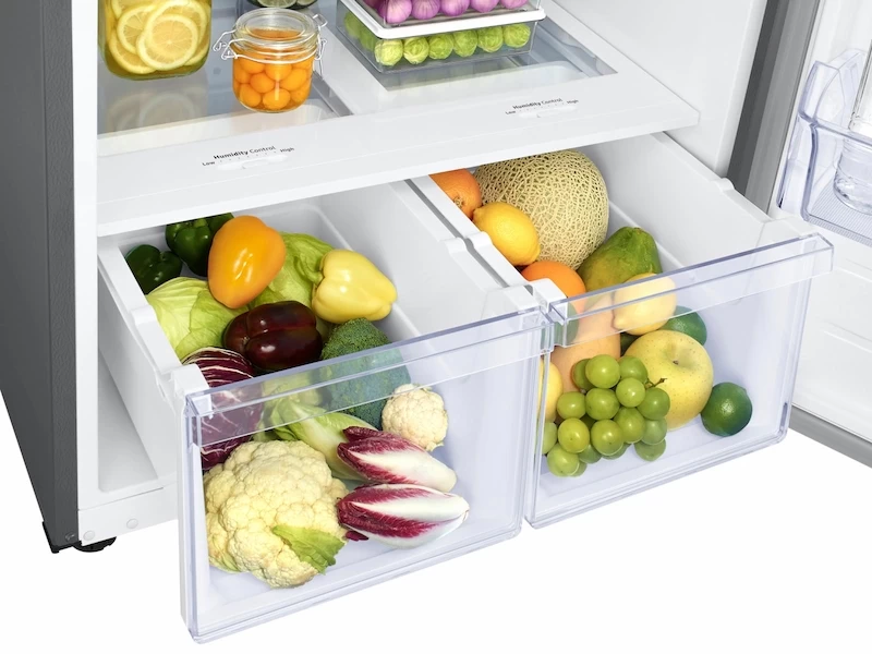21 cu. ft. Top Freezer Refrigerator with FlexZone and Ice Maker RT21M6215SRAA