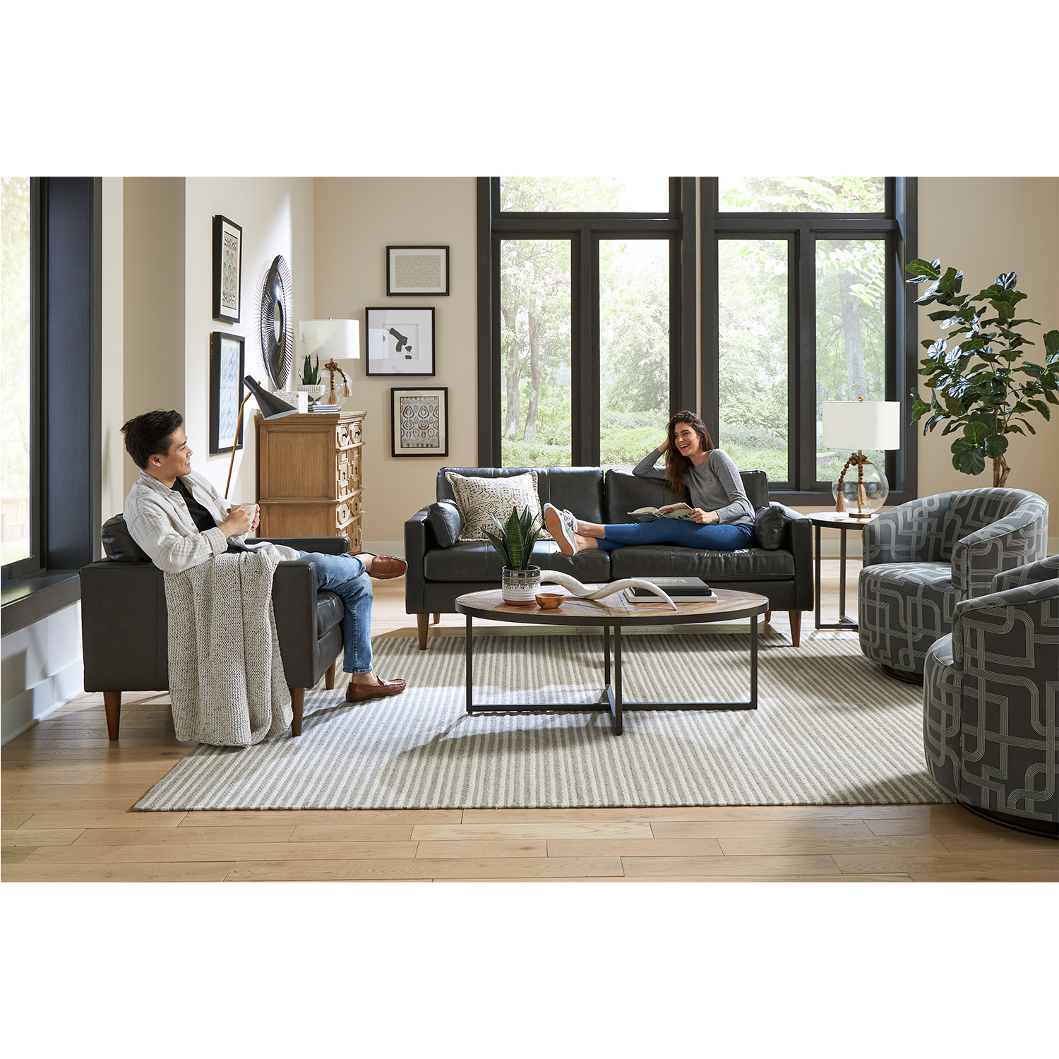 Trafton - Modern, Stationary Sofa - Espresso - S10ELU S10ELU