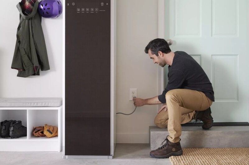 LG Styler® Smart wi-fi Enabled Steam Closet S3RFBN