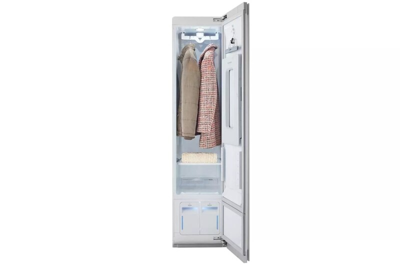 LG Styler® Smart wi-fi Enabled Steam Closet S3RFBN