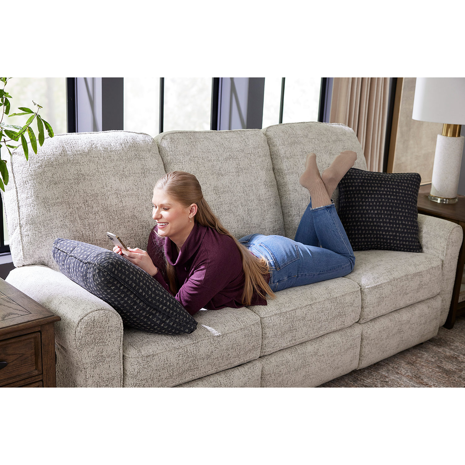 Josey - Stylish Reclining Sofa - S490RZ4 S490RZ4
