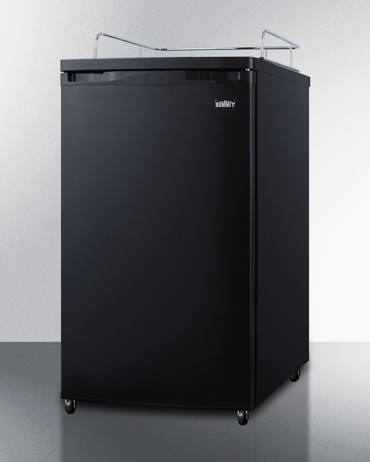 Full-Sized Kegerator SBC582BNK