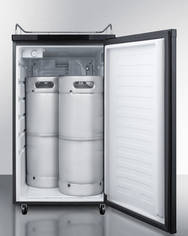 Full-Sized Kegerator SBC582BNK