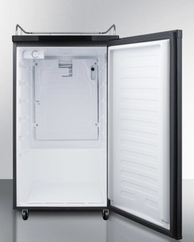 Full-Sized Kegerator SBC582BNK