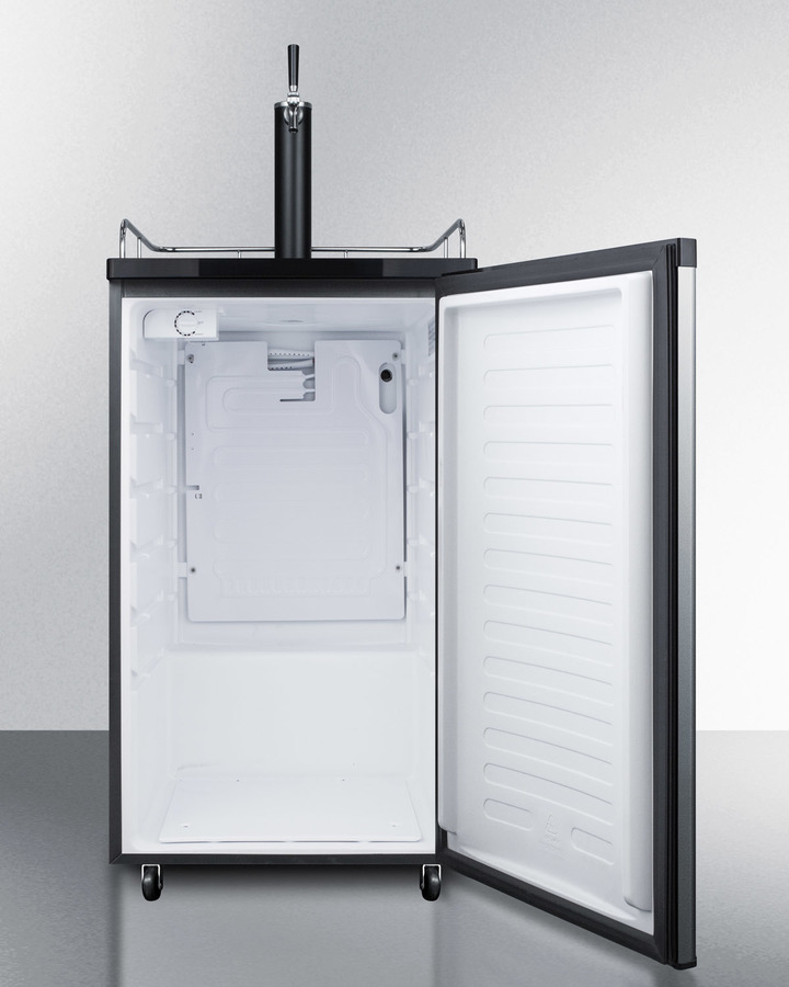 Full-Sized Kegerator SBC583SS