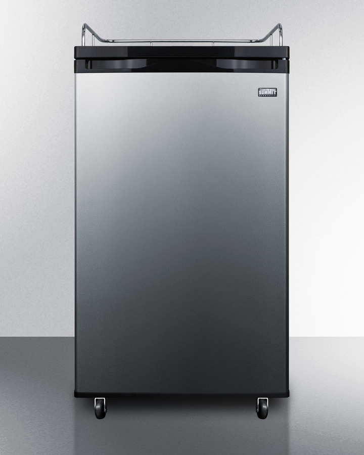 Full-Sized Kegerator SBC583SSNK