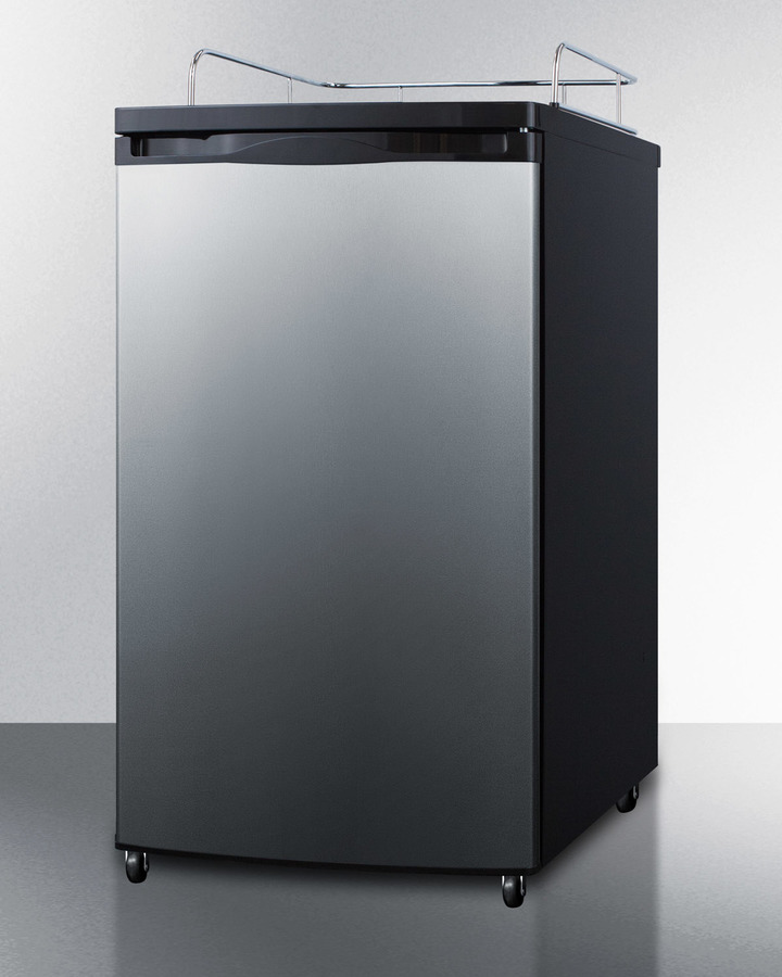 Full-Sized Kegerator SBC583SSNK