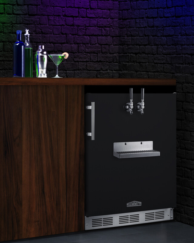 24" Wide Front Tap Built-In Cold Brew Coffee Kegerator, ADA-Compliant SBC58BFRTPCFADA