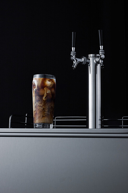 24" Wide Built-In Cold Brew Coffee Kegerator, ADA Compliant SBC58BLBIADACFTWIN